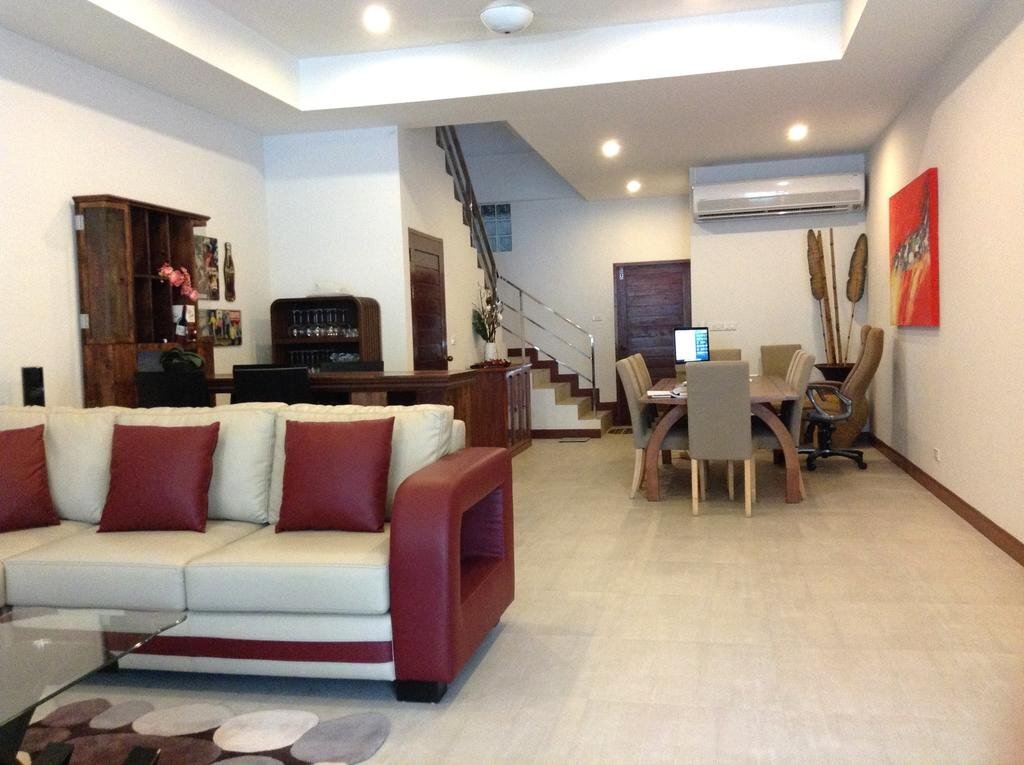 บ้านเทอเรซขนาดใหญ่ใจกลางหาดเจ้าสำราญ – วิวชายหาด