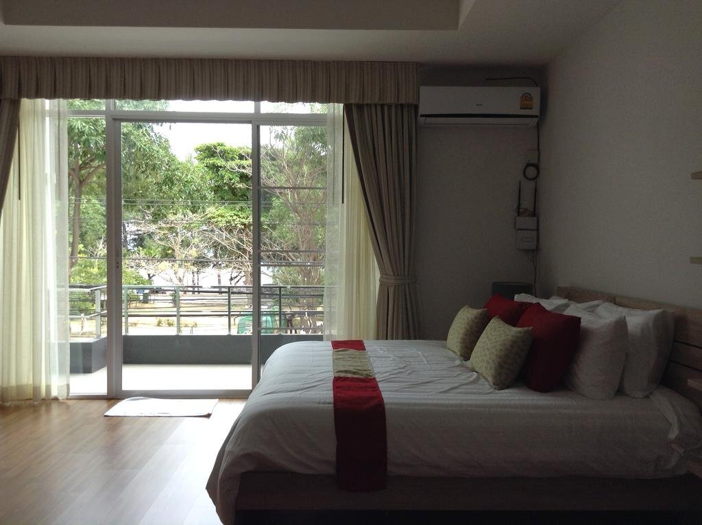 บ้านเทอเรซขนาดใหญ่ใจกลางหาดเจ้าสำราญ – วิวชายหาด