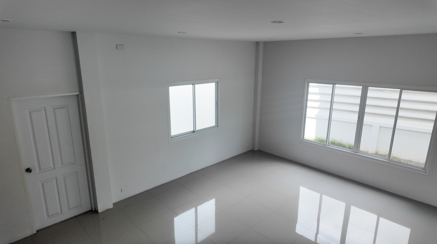Exclusive Modern 2 Storey Home in Secure Gated Community
